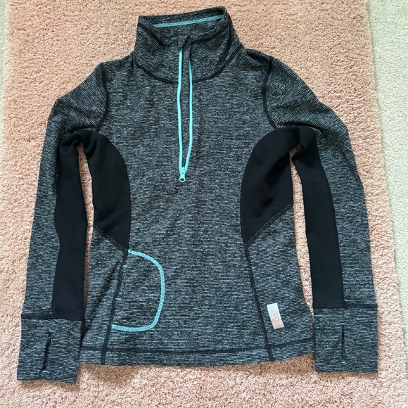 Kid’s outfit set size 7-8 - Picture 2 of 8